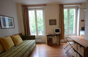 Отель Studio near UNESCO - Invalides  Париж